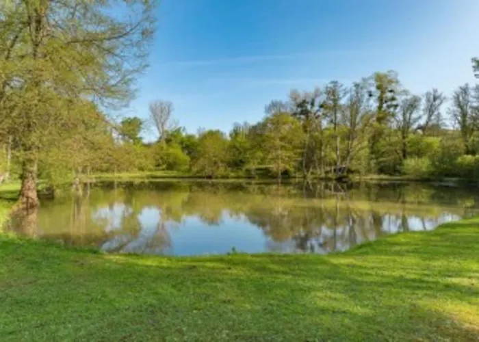 בית נופש Epiceas, Piscine, Tennis, *